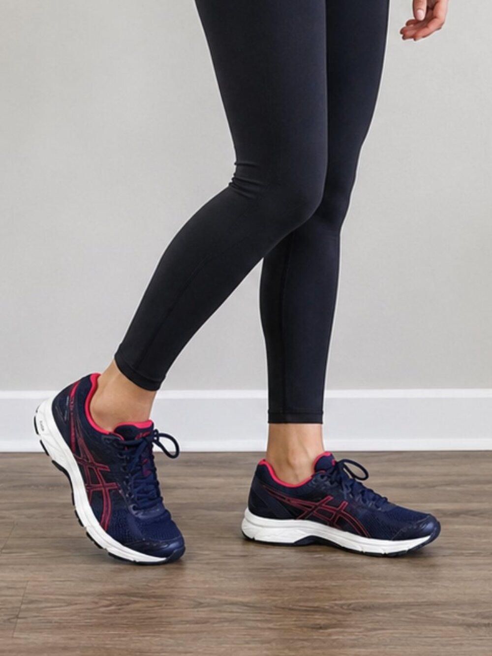 ASICS Gel Contend 4 Women’s Running Shoes Size 8.5 Blue Pink Athletic Sneakers
